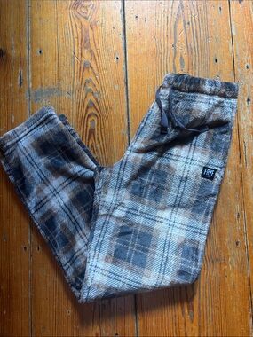 Frye  Plaid Fleece Pajamas in Gray, tan and Cream